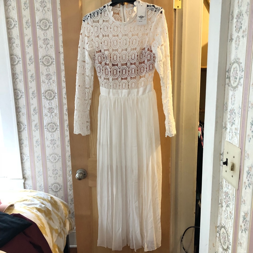 New with tags white lace top dress - salavina